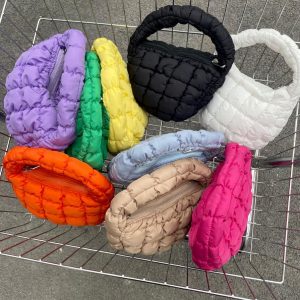 Korean Handbag COS style กระเป๋าผ้านุ่มนิ่ม พร้อมเย็บป้าย tag ผ้า โลโก้ Made to order